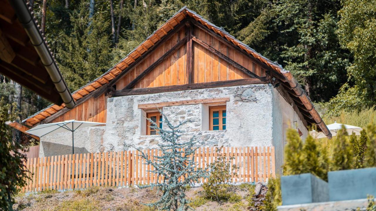 Apartments, Guest House & Historic Chalet Neuhaus San Sigismondo Eksteriør bilde