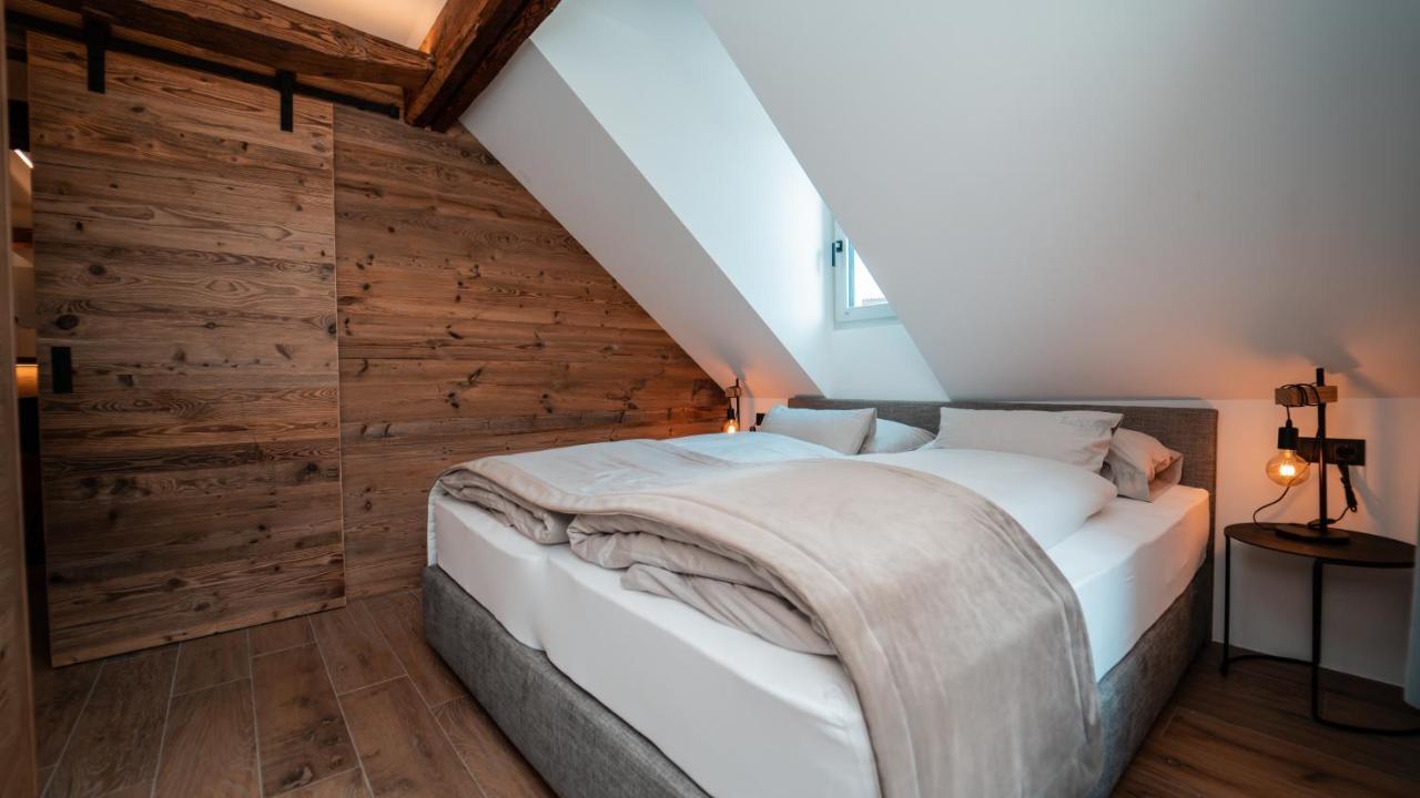 Apartments, Guest House & Historic Chalet Neuhaus San Sigismondo Eksteriør bilde
